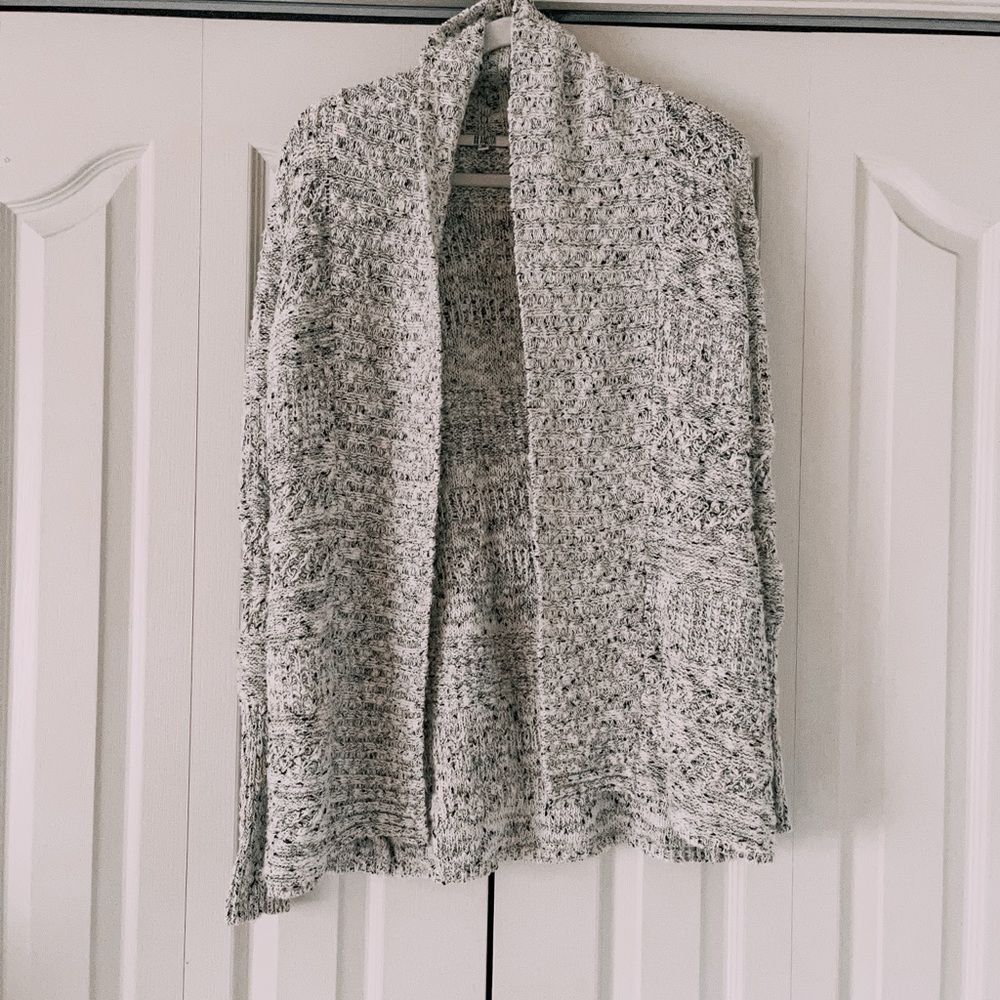 BB Dakota Cardigan